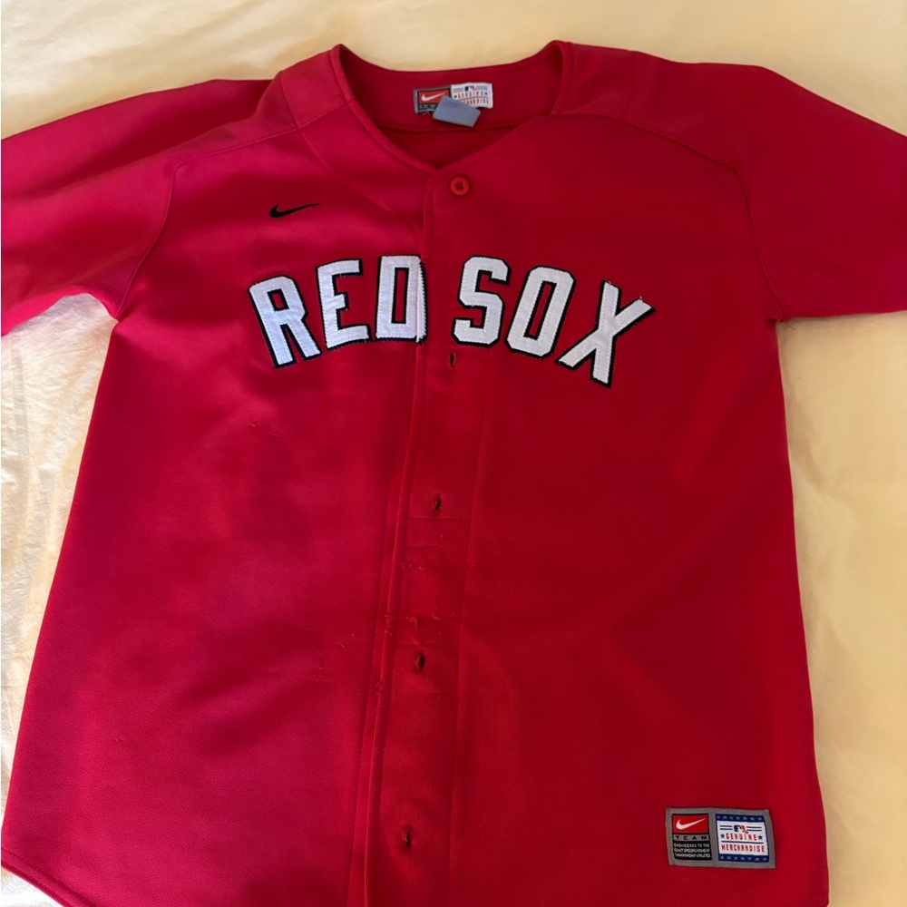 Nike Women’s Sox Red Shirt